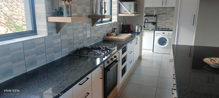 3 Bedroom Property for Sale in Menkenkop Western Cape
